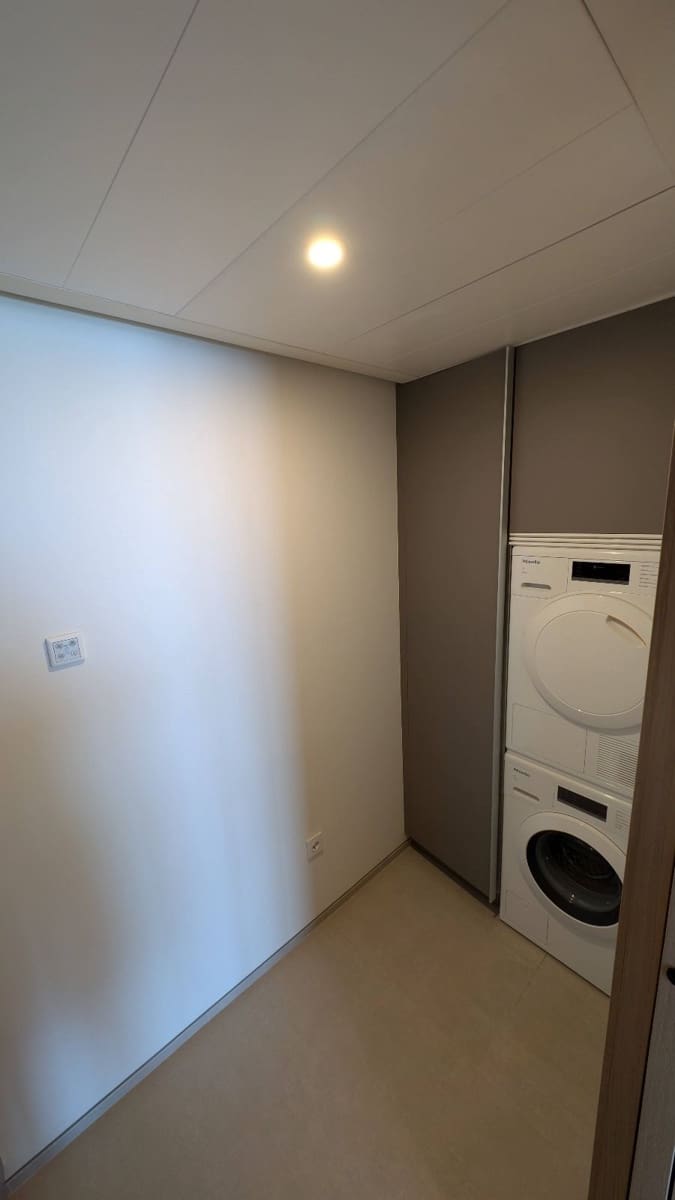 3 quarto Apartamento para arrendar em Malaga cidade com piscina garagem - 6 000 € (Ref: 8893893)