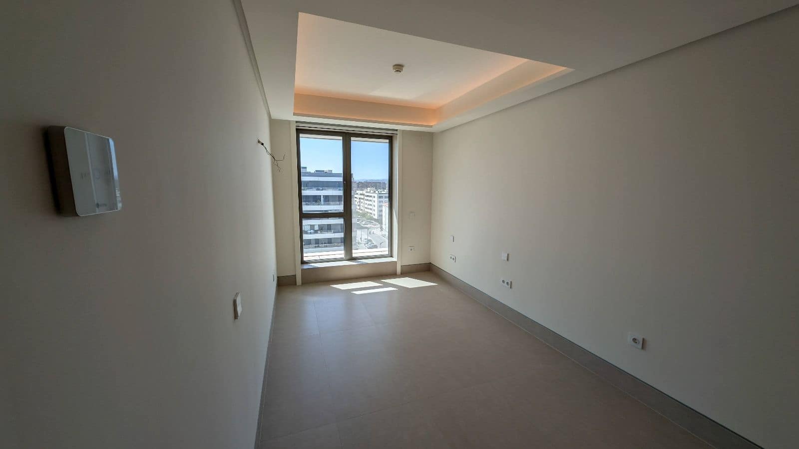 3 quarto Apartamento para arrendar em Malaga cidade com piscina garagem - 6 000 € (Ref: 8893893)