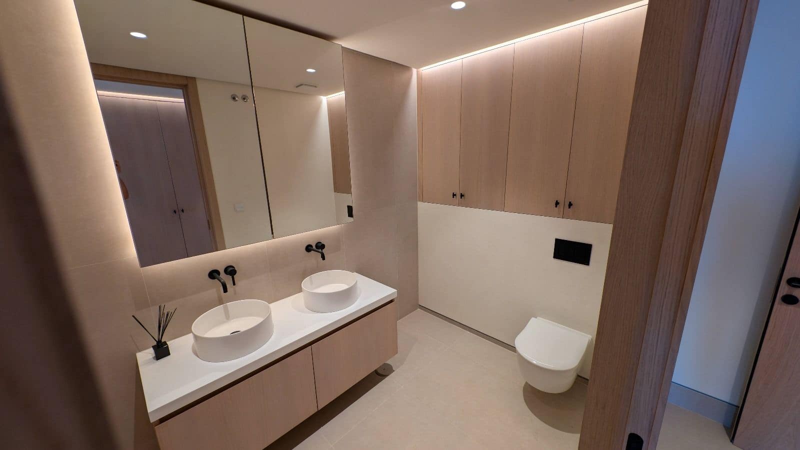 3 quarto Apartamento para arrendar em Malaga cidade com piscina garagem - 6 000 € (Ref: 8893893)