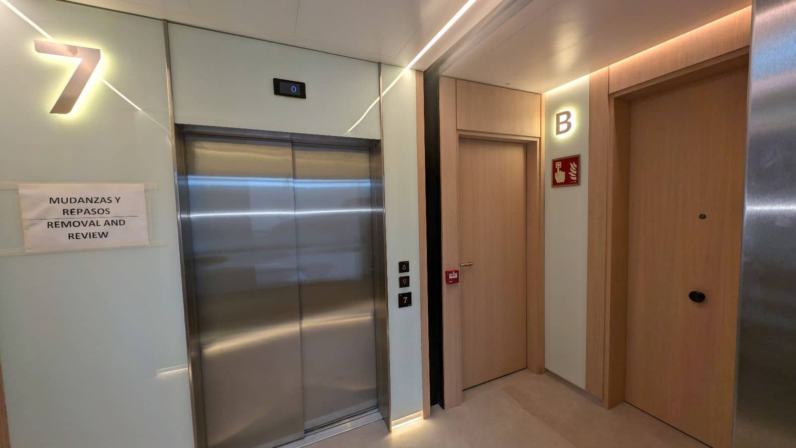 3 quarto Apartamento para arrendar em Malaga cidade com piscina garagem - 6 000 € (Ref: 8893893)