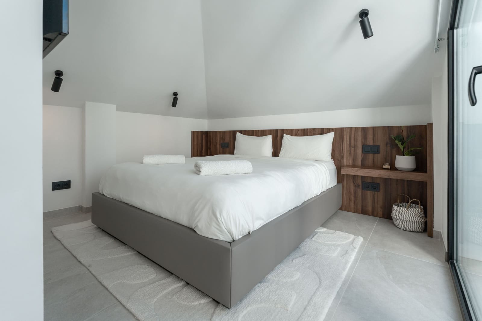 3 makuuhuone Kattohuoneisto myytävänä paikassa Marbella mukana uima-altaan - 1 550 000 € (Ref: 8894096)