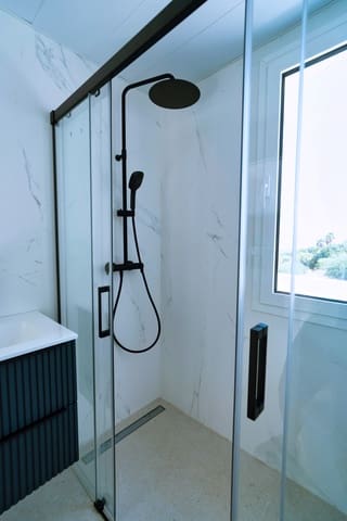 4 bedroom Villa for sale in Alhaurín de la Torre - € 930,000 (Ref: 8894097)