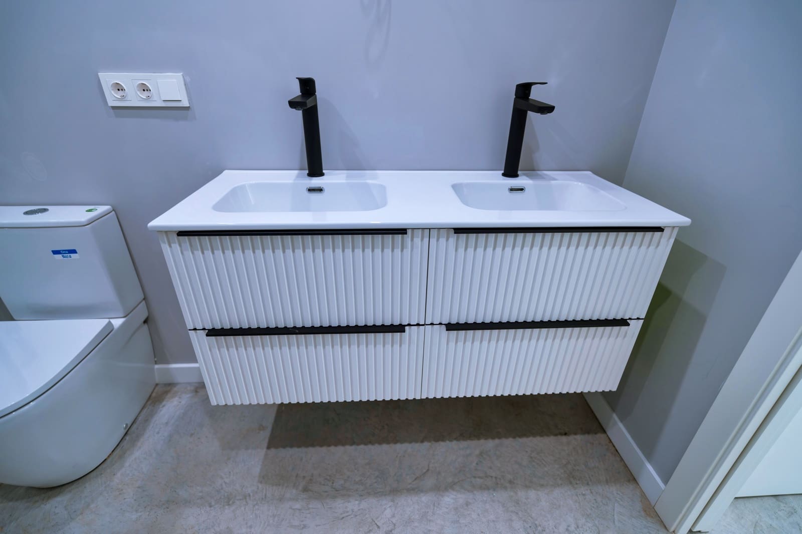 Chalet de 4 habitaciones en Alhaurín de la Torre en venta - 930.000 € (Ref: 8894097)