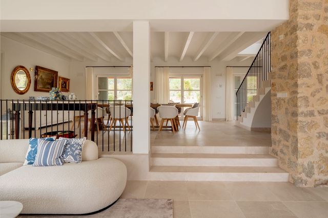 4 soveværelse Byhus til salg i Santa María del Camí - € 3.800.000 (Ref: 8895265)