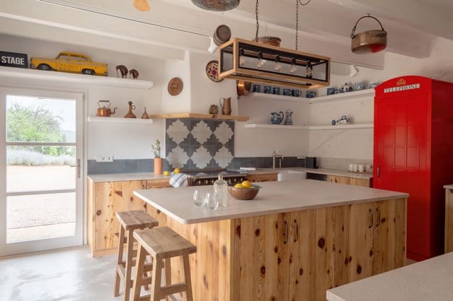 4 chambre Maison de Ville à vendre à Santa María del Camí - 3 800 000 € (Ref: 8895265)