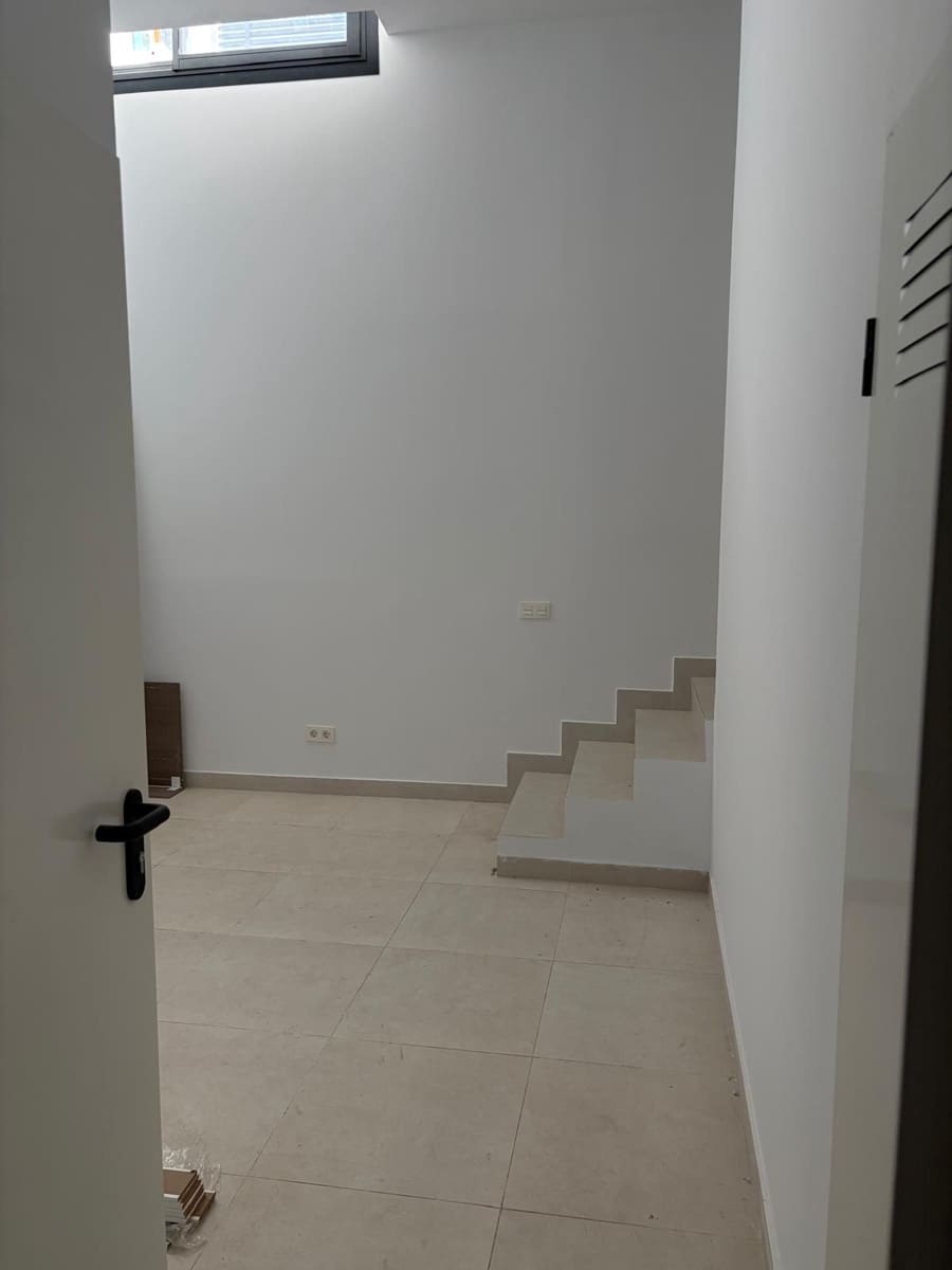 3 bedroom Townhouse for sale in Mijas Costa - € 455,000 (Ref: 8895647)