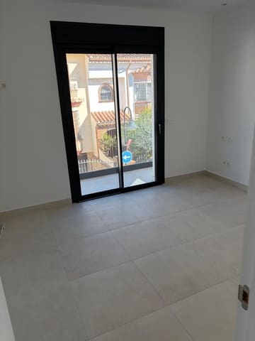 3 soveværelse Byhus til salg i Mijas Costa, Mijas - € 455.000 (Ref: 8895647)