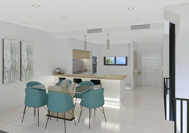 Casa de 3 habitaciones en Mijas Costa, Mijas en venta - 430.000 € (Ref: 8895649)