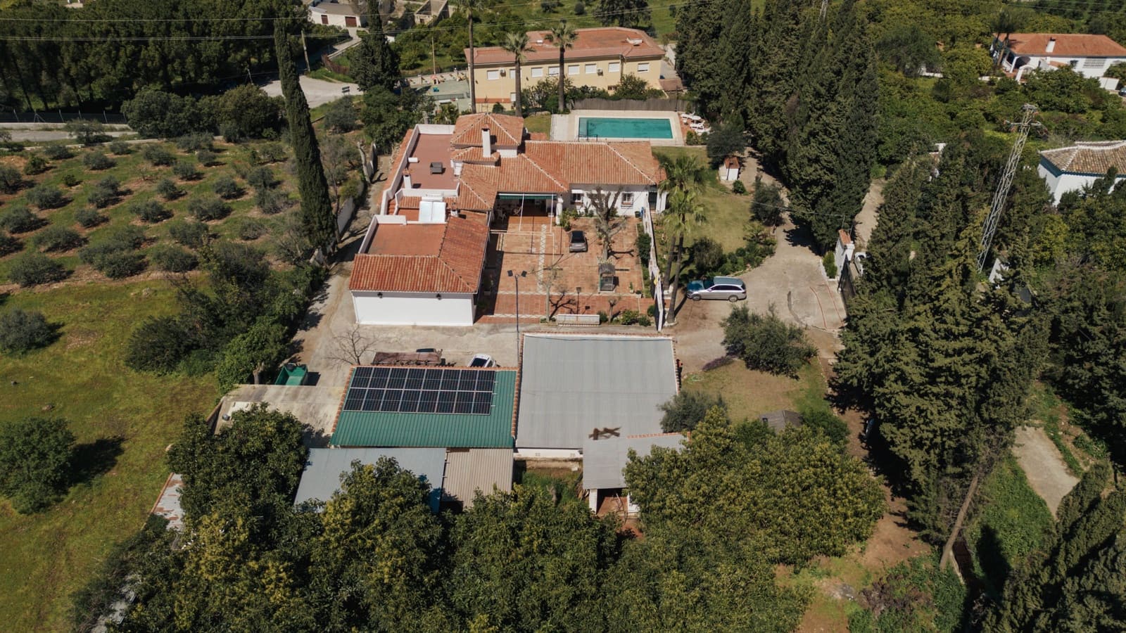 7 slaapkamer Villa te koop in Alhaurin el Grande met zwembad - € 1.100.000 (Ref: 8904597)