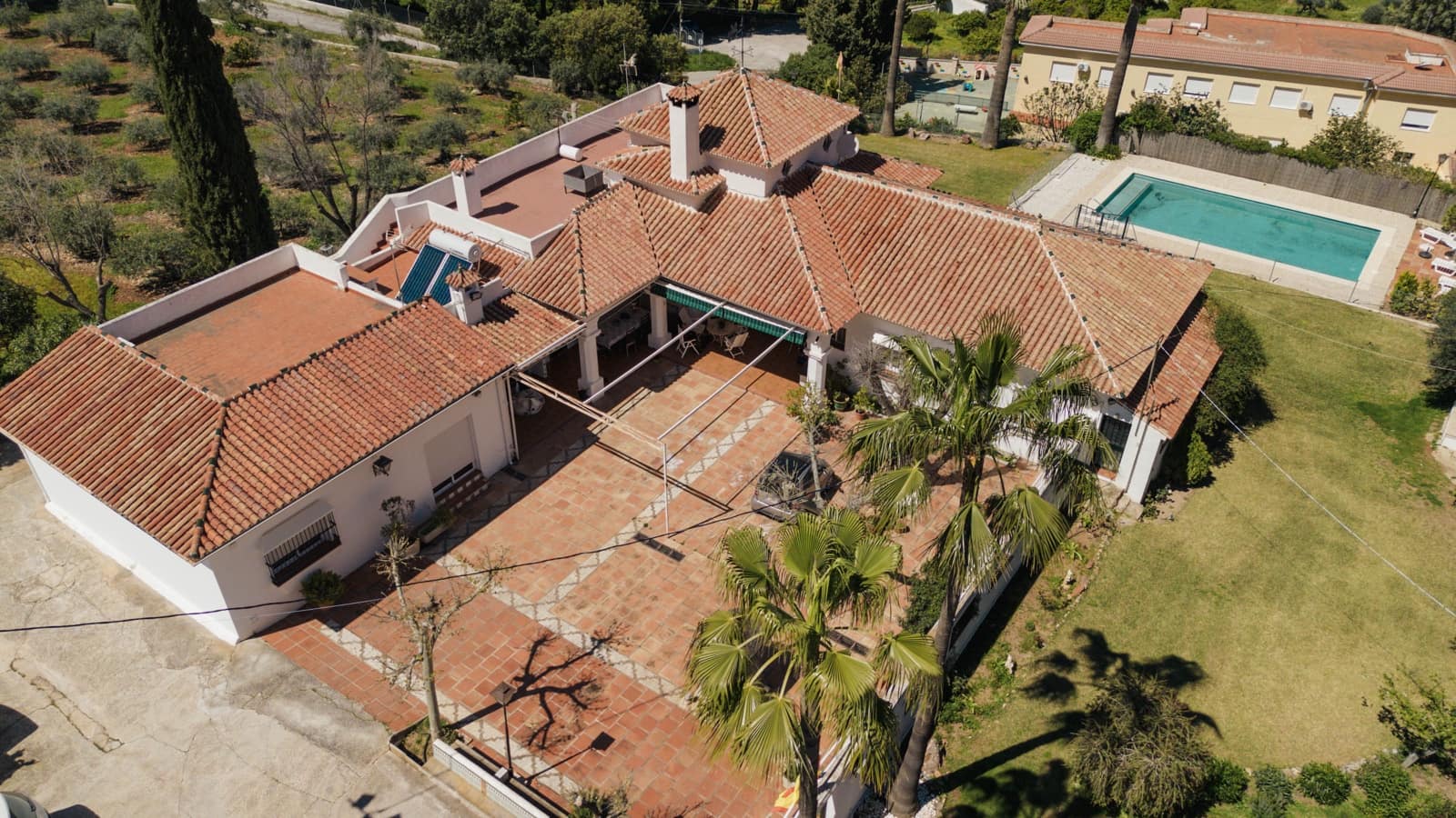 7 slaapkamer Villa te koop in Alhaurin el Grande met zwembad - € 1.100.000 (Ref: 8904597)