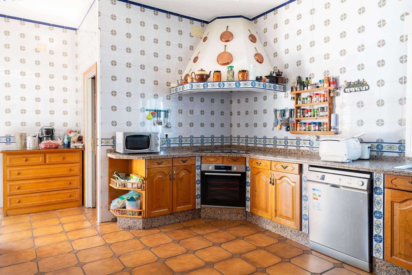 7 slaapkamer Villa te koop in Alhaurin el Grande met zwembad - € 1.100.000 (Ref: 8904597)