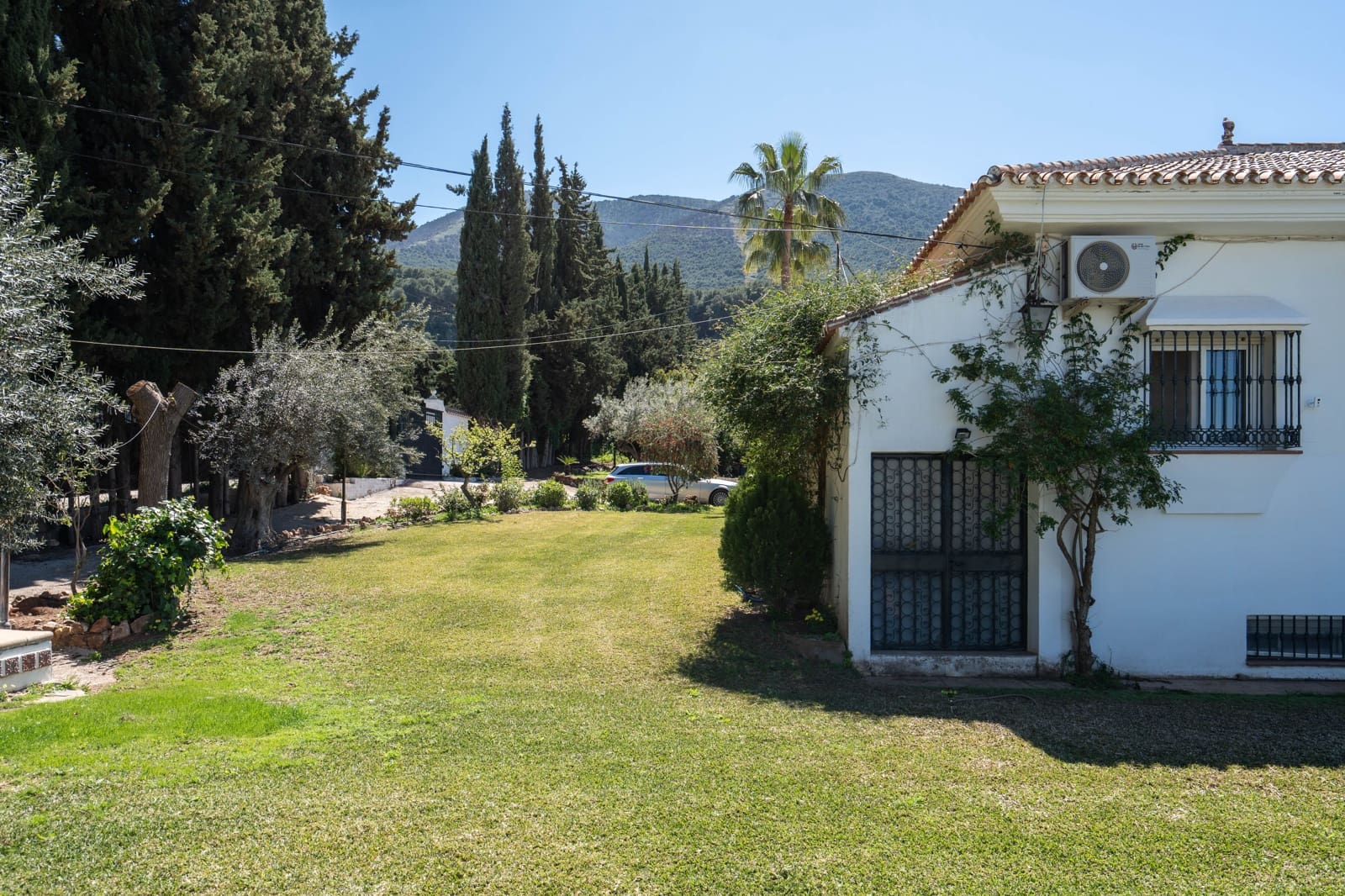 7 slaapkamer Villa te koop in Alhaurin el Grande met zwembad - € 1.100.000 (Ref: 8904597)