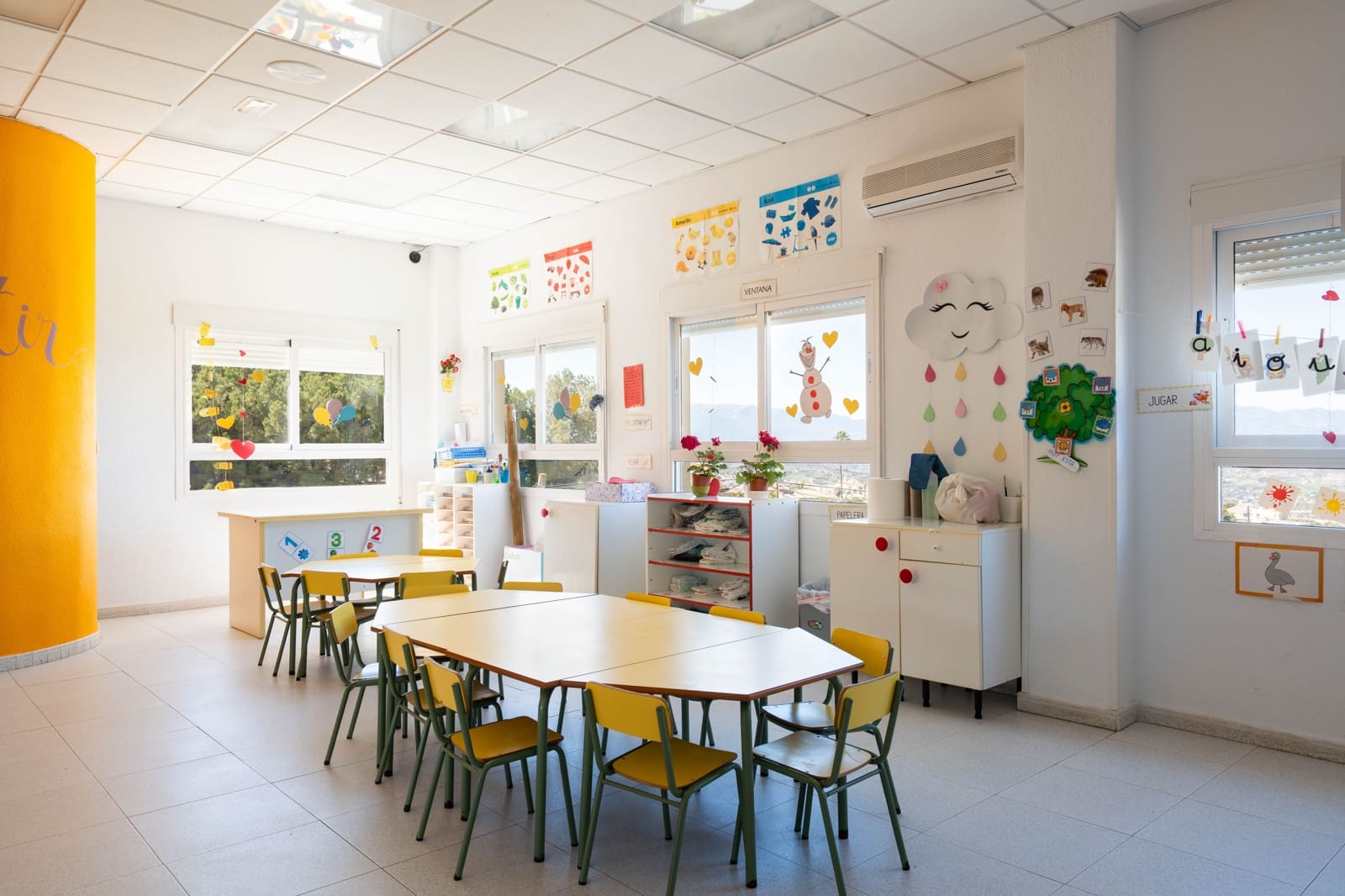 Townhouse for sale in Alhaurin el Grande - € 1,000,000 (Ref: 8906837)