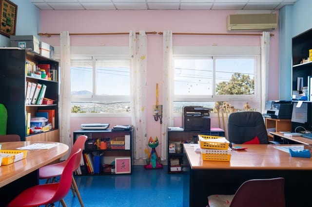 Hus til salgs i Alhaurín el Grande - € 1 000 000 (Ref: 8906837)