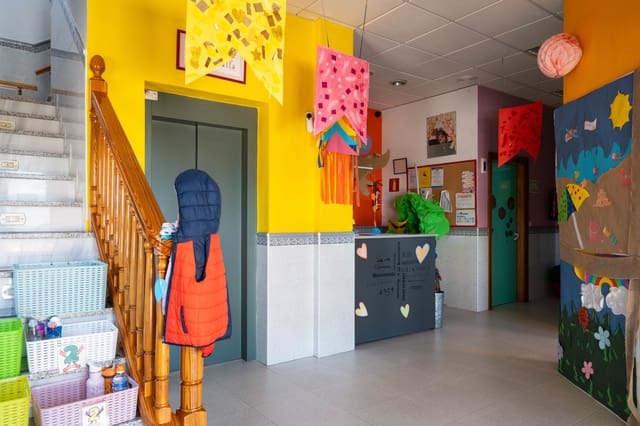 Hus til salgs i Alhaurín el Grande - € 1 000 000 (Ref: 8906837)