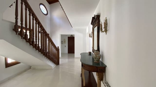 4 soverom Hus til salgs i La Carolina - Guadalpín, Marbella med svømmebasseng - € 5 500 000 (Ref: 8906960)