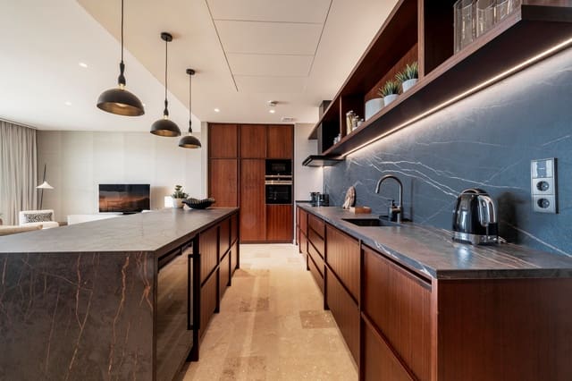 3 makuuhuone Huoneisto myytävänä paikassa Casares mukana uima-altaan - 2 495 000 € (Ref: 8907151)