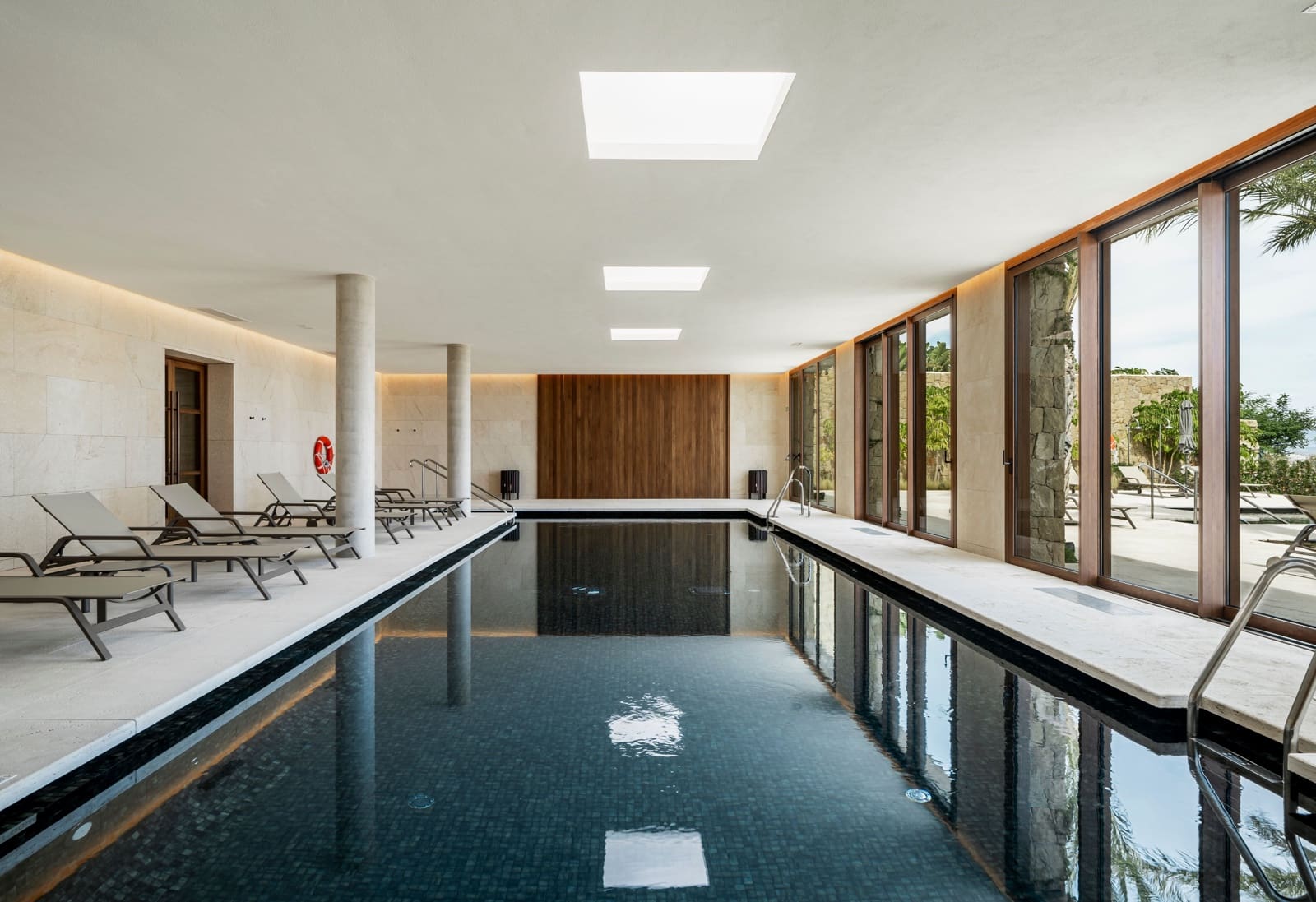 Apartamento de 3 habitaciones en Casares en venta con piscina - 2.495.000 € (Ref: 8907151)