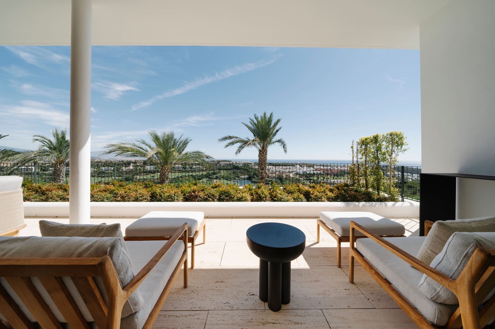 Apartamento de 3 habitaciones en Casares en venta con piscina - 2.495.000 € (Ref: 8907151)