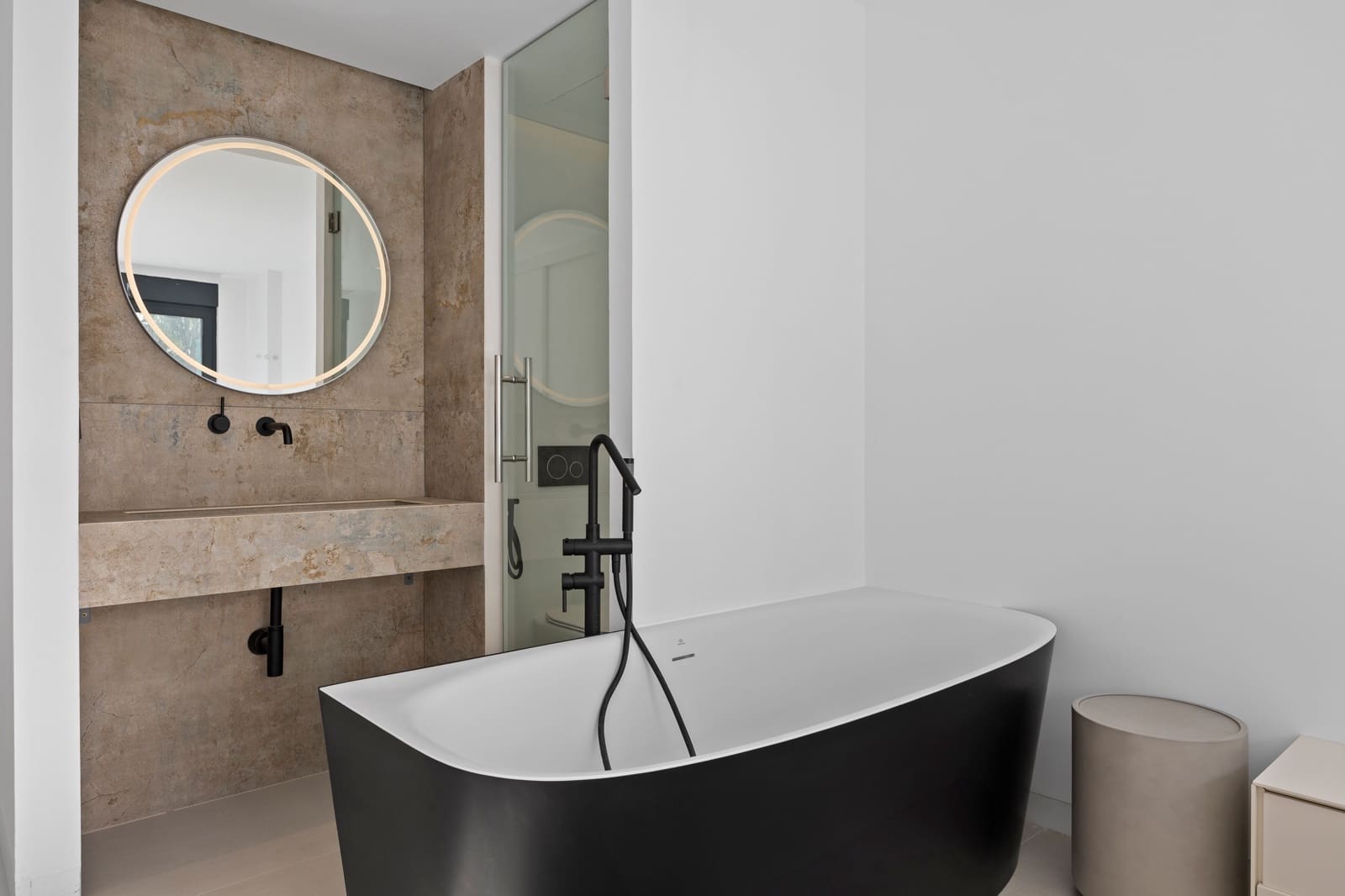 3 bedroom Apartment for sale in New Golden Mile - € 727,000 (Ref: 8912553)