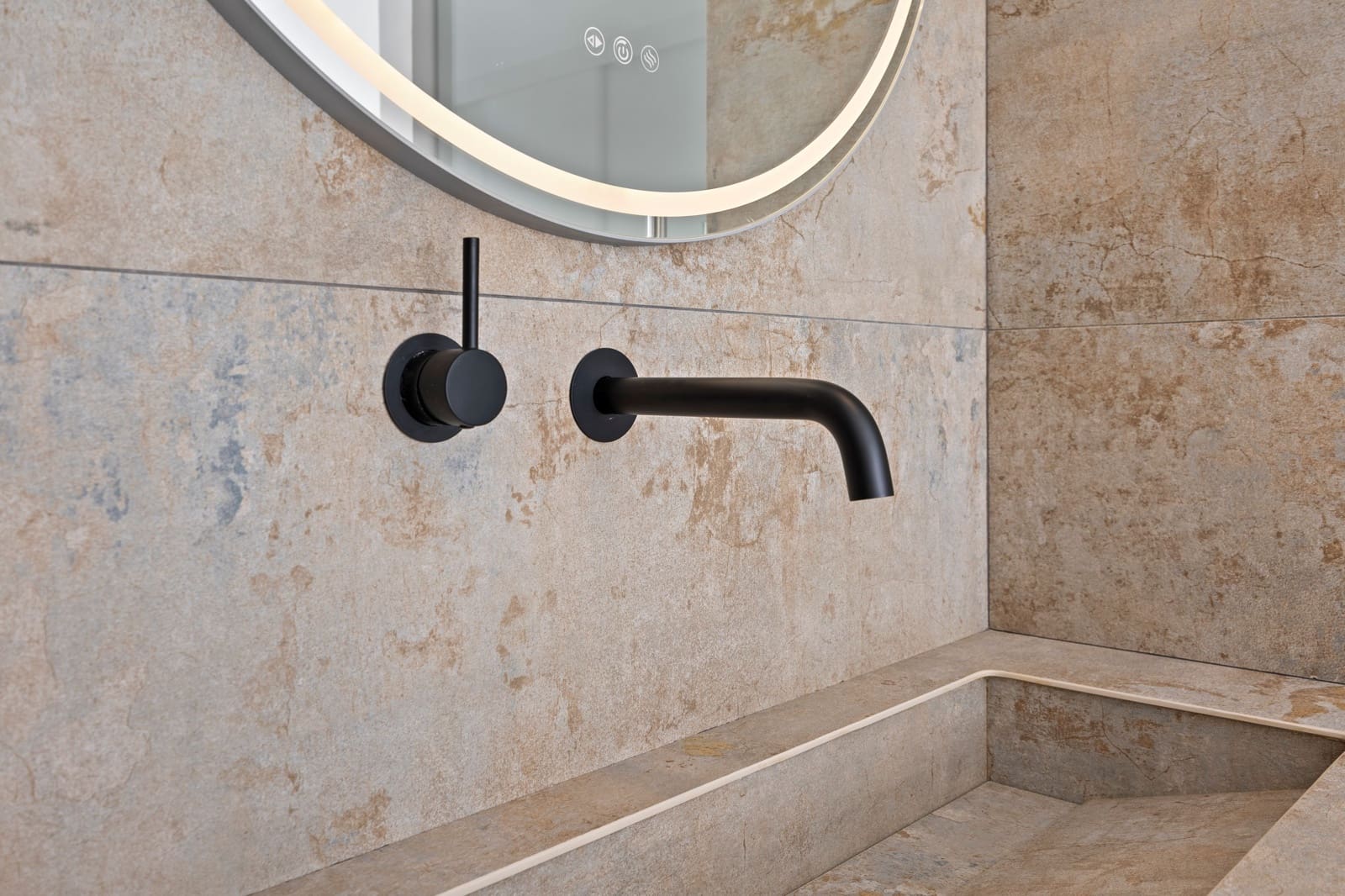 3 bedroom Apartment for sale in New Golden Mile - € 727,000 (Ref: 8912553)