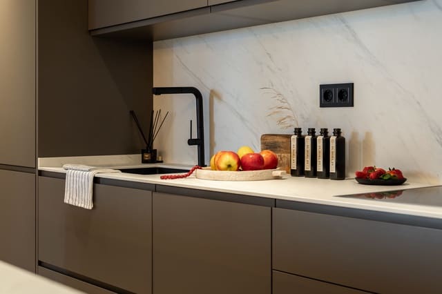 4 sypialnia Apartament na sprzedaż w Cerrado de Calderon, Miasto Málaga - 998 000 € (Ref: 8913799)