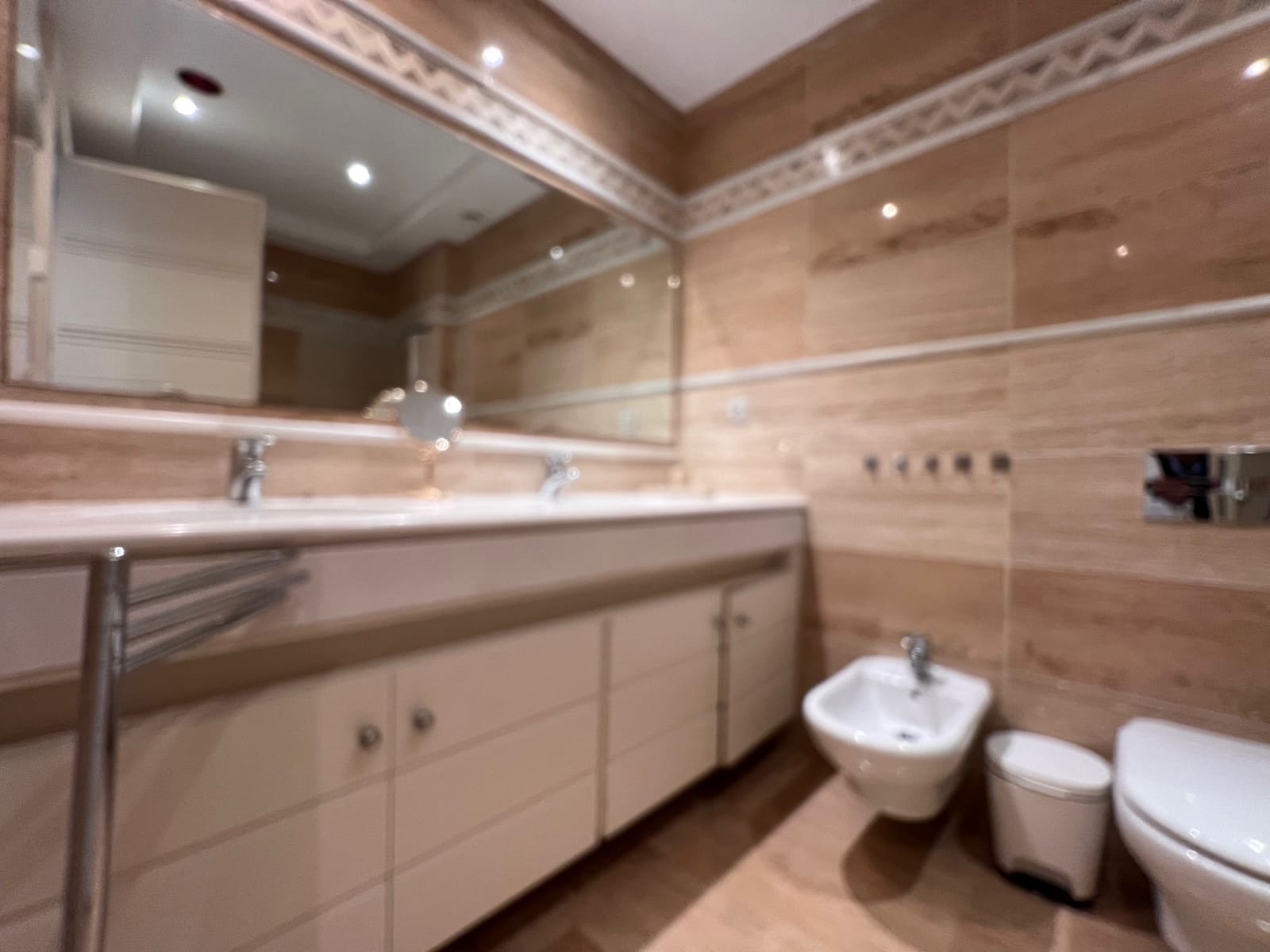 Appartamento da affittare in Marbella con piscina garage - 5.300 € (Rif: 8917448)