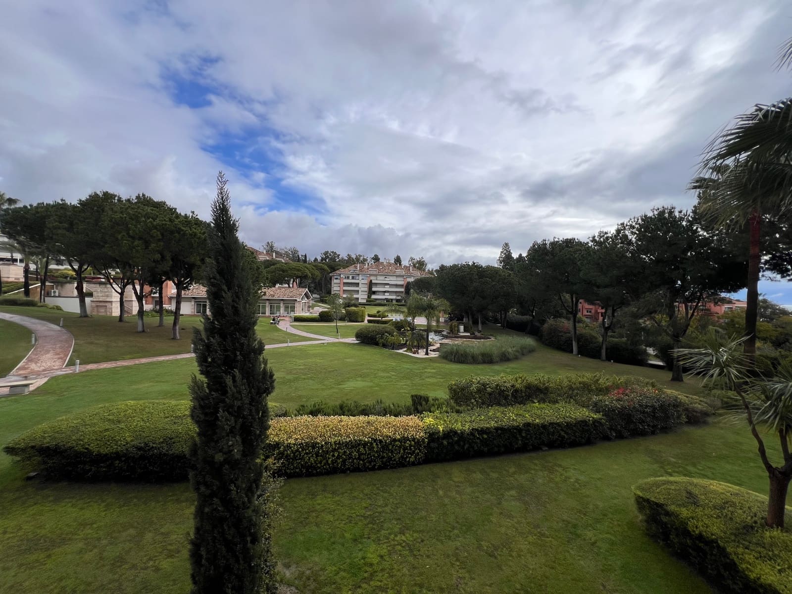 Appartamento da affittare in Marbella con piscina garage - 5.300 € (Rif: 8917448)