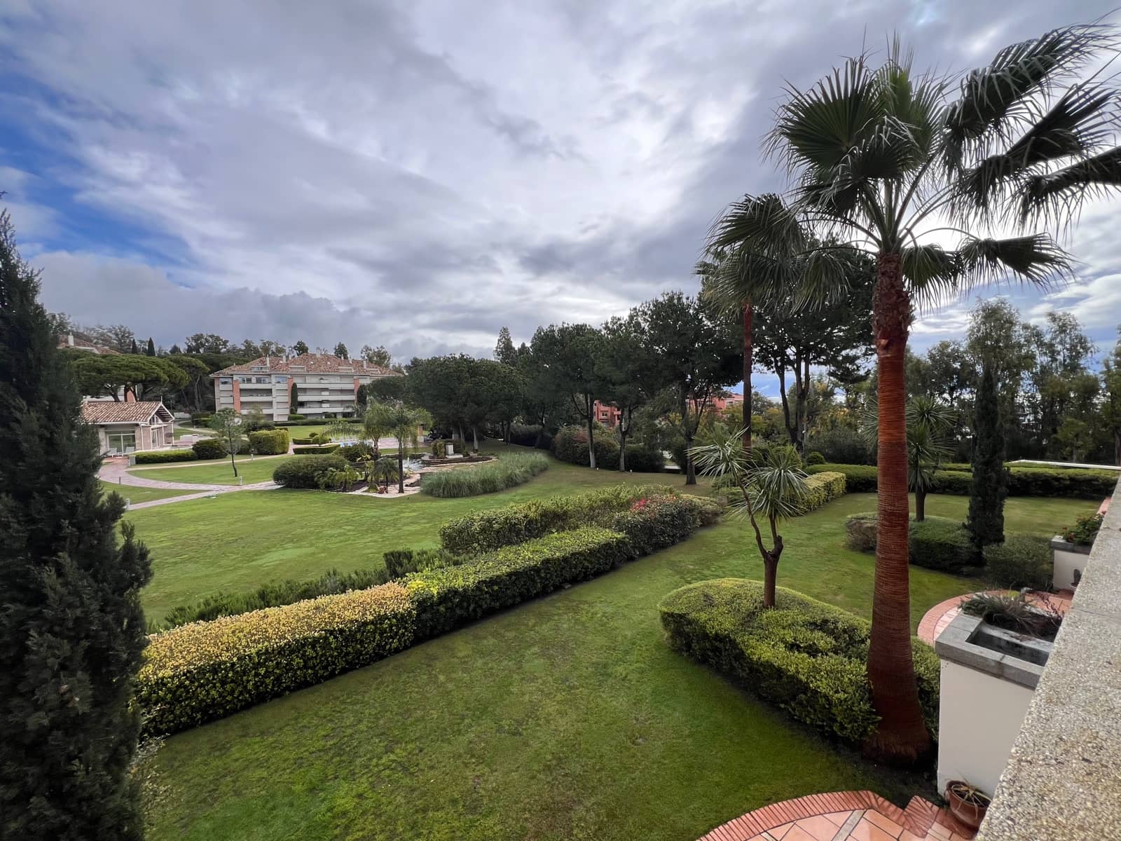 Appartamento da affittare in Marbella con piscina garage - 5.300 € (Rif: 8917448)