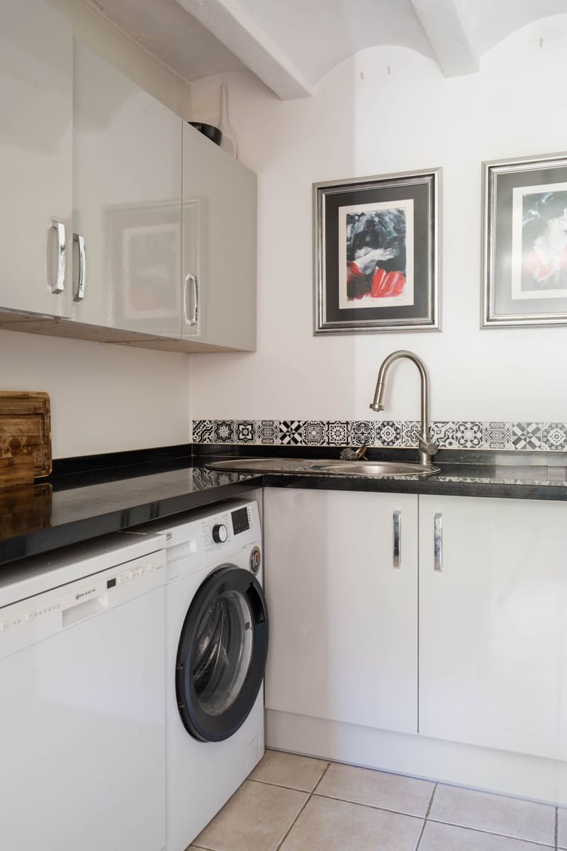 10 soveværelse Hotel til salg i Torrox - € 1.130.000 (Ref: 8923268)