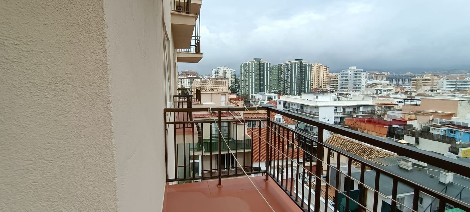 4 bedroom Apartment for sale in Fuengirola - € 595,000 (Ref: 8929755)