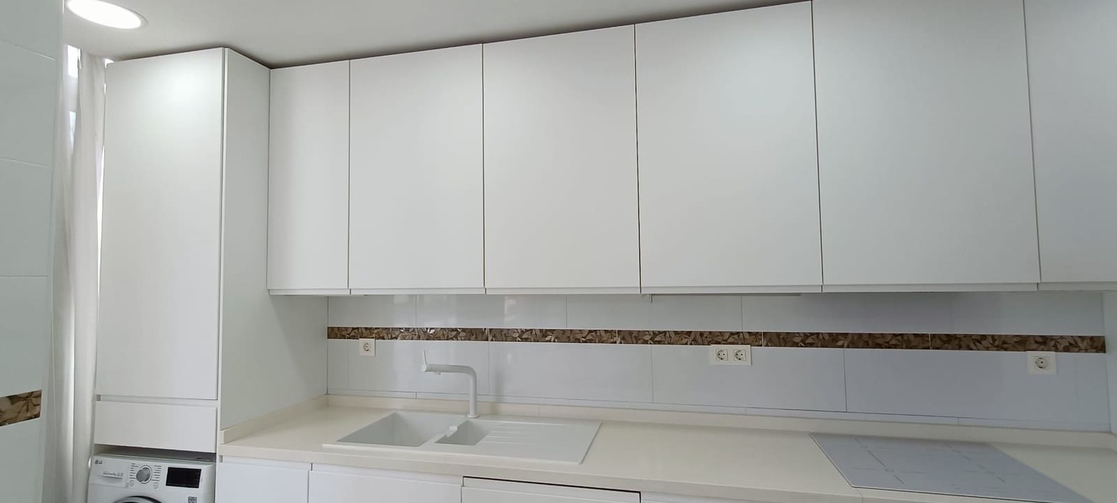 4 bedroom Apartment for sale in Fuengirola - € 595,000 (Ref: 8929755)