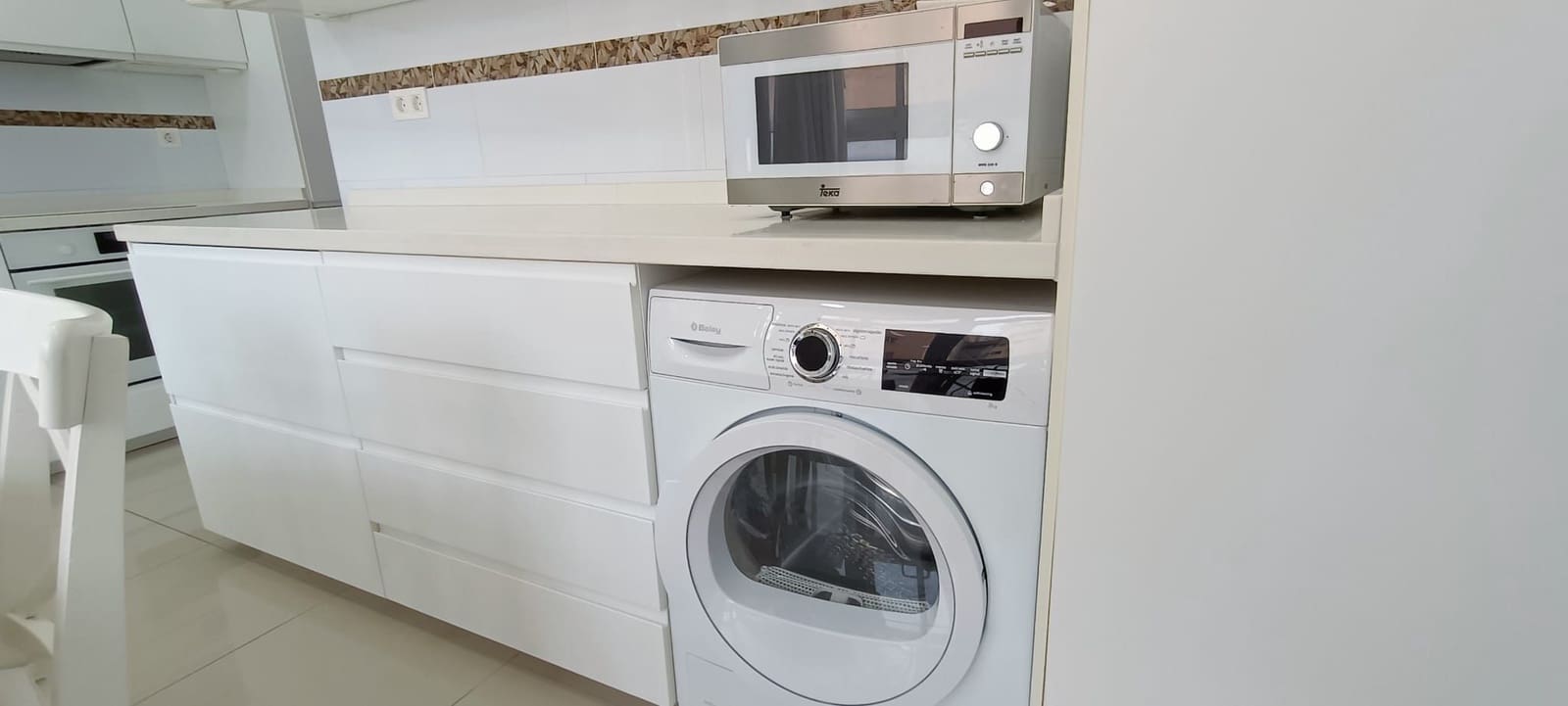 4 bedroom Apartment for sale in Fuengirola - € 595,000 (Ref: 8929755)