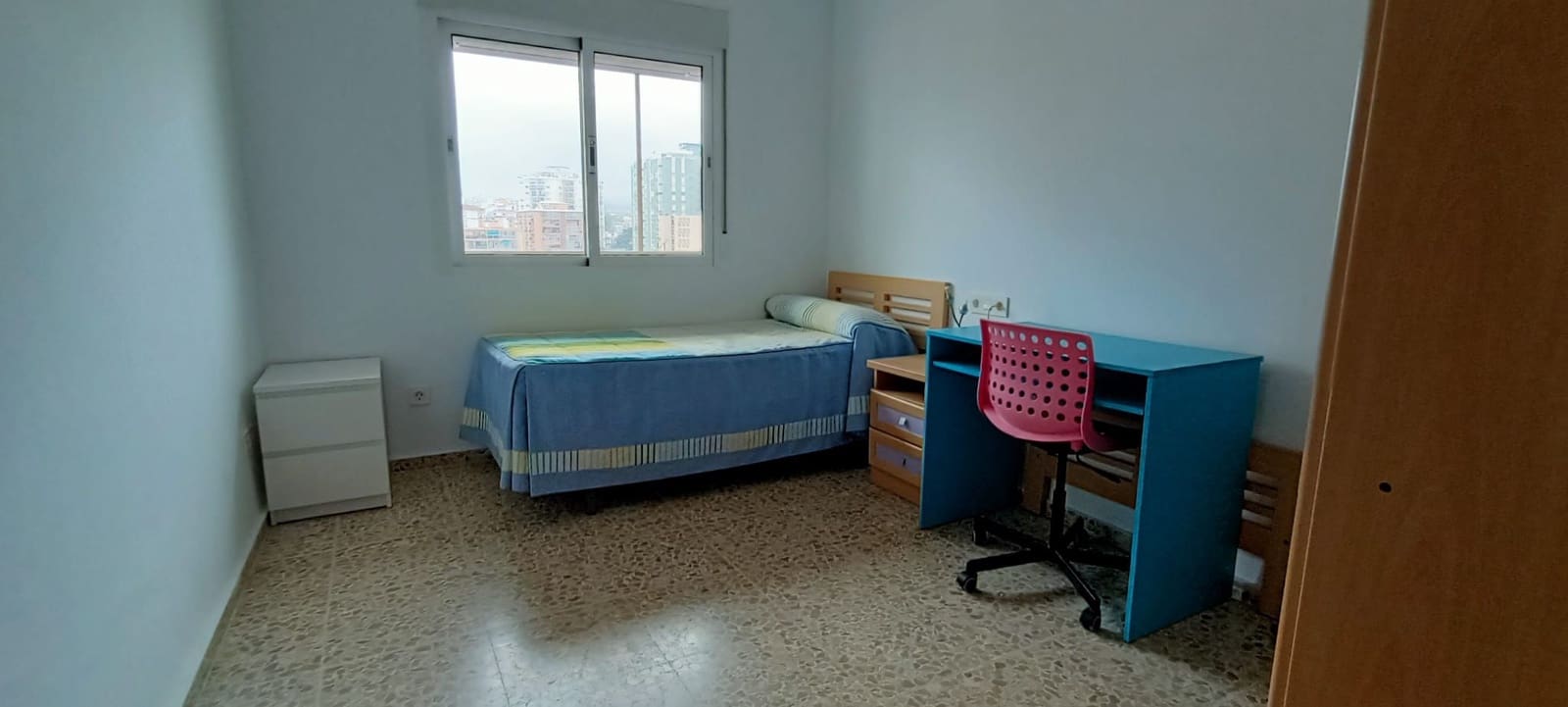 4 bedroom Apartment for sale in Fuengirola - € 595,000 (Ref: 8929755)