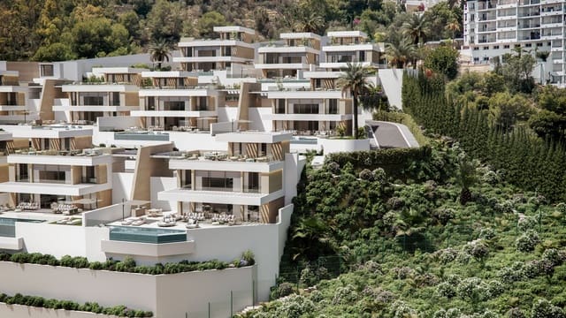 Chalet de 3 habitaciones en Almuñécar en venta con piscina - 2.400.000 € (Ref: 8932964)