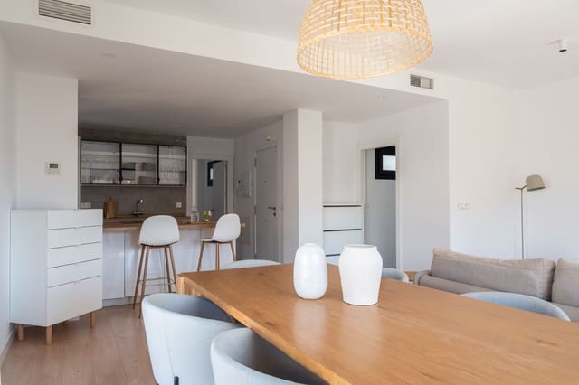 2 slaapkamer Appartement te koop in Pacifico, Málaga stad - € 595.000 (Ref: 8933426)