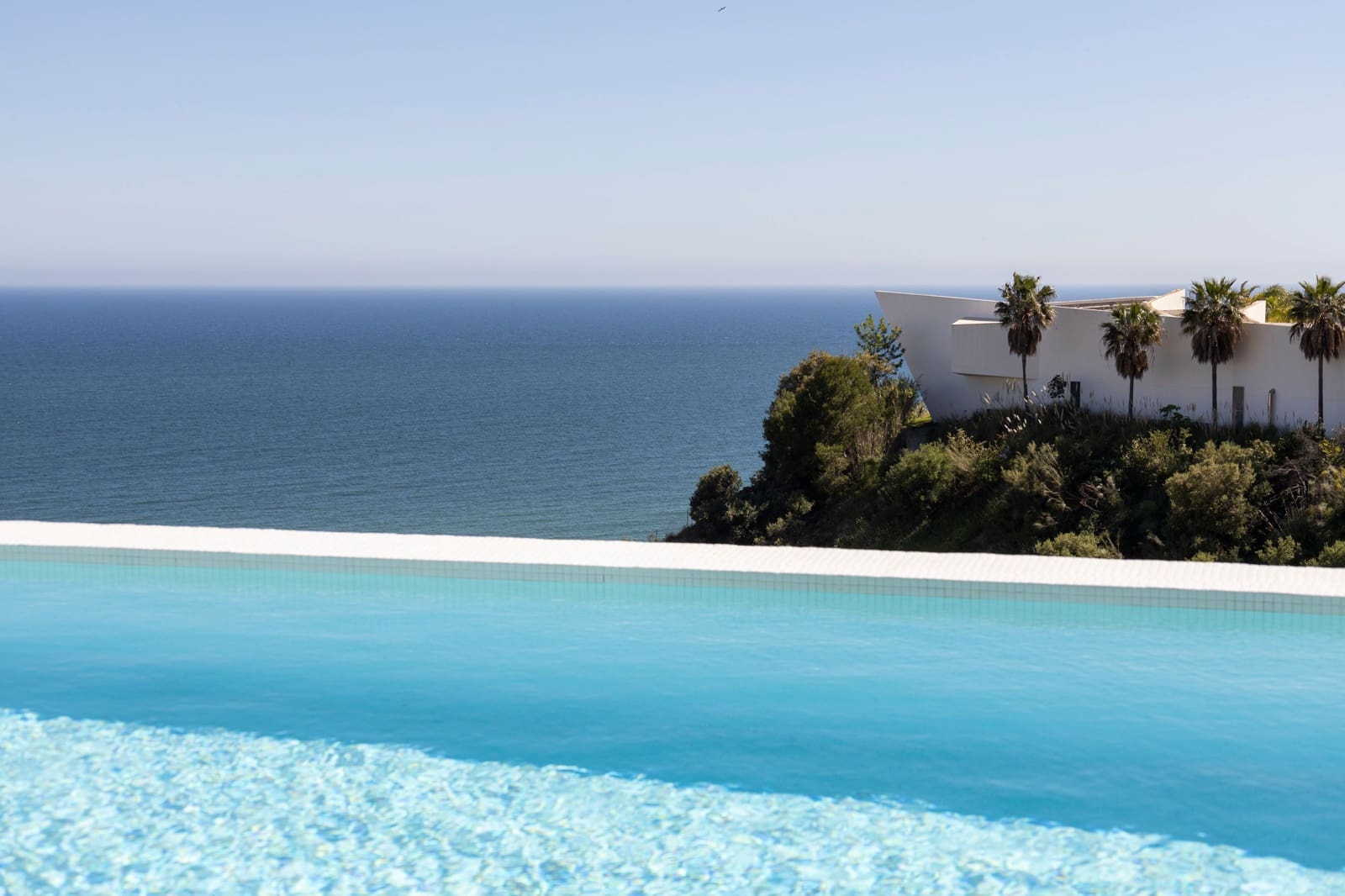 3 bedroom Penthouse for sale in Benalmadena with pool - € 1,339,000 (Ref: 8949379)