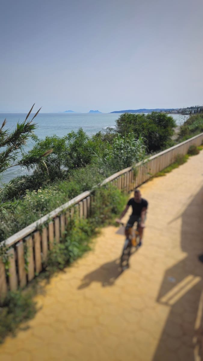 2 quarto Casa em Banda para venda em Estepona com piscina - 469 000 € (Ref: 8951709)