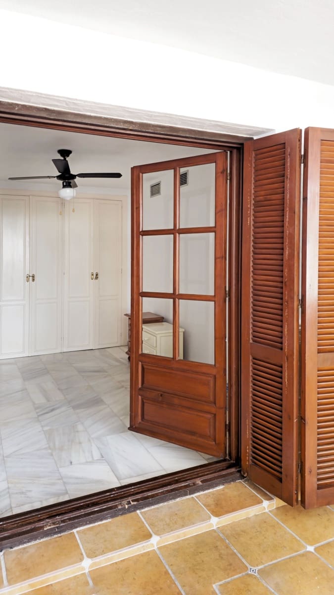 2 quarto Casa em Banda para venda em Estepona com piscina - 469 000 € (Ref: 8951709)