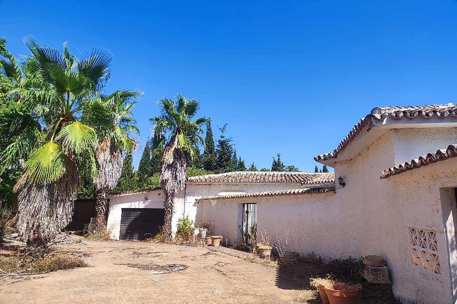 6 soveværelse Villa til salg i Marbella med swimmingpool - € 1.975.000 (Ref: 8966783)