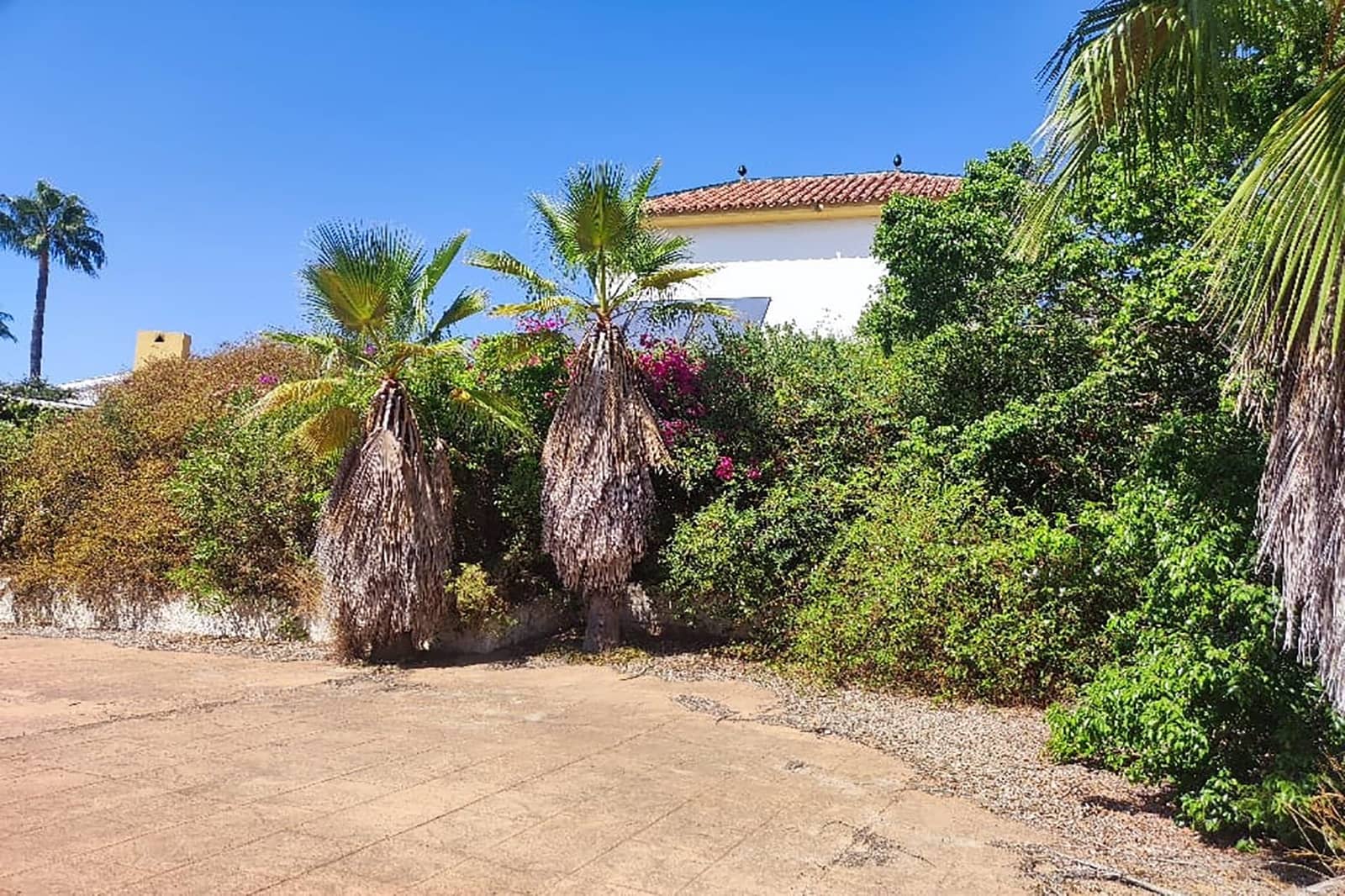 6 soveværelse Villa til salg i Marbella med swimmingpool - € 1.975.000 (Ref: 8966783)