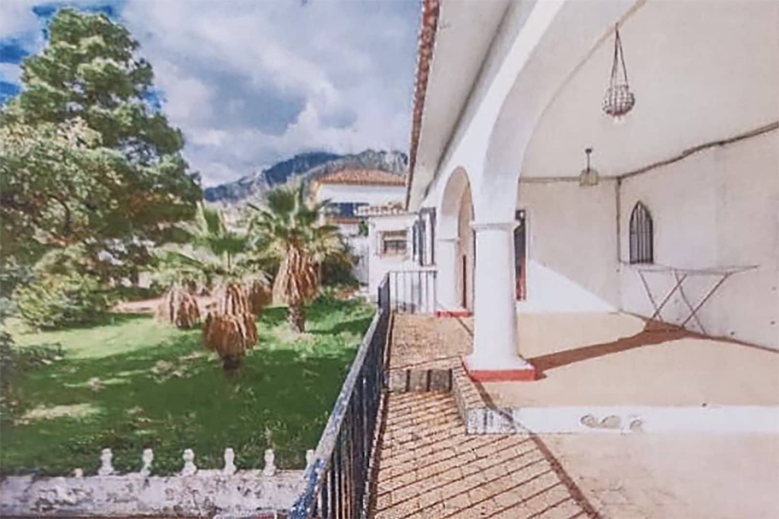 6 soveværelse Villa til salg i Marbella med swimmingpool - € 1.975.000 (Ref: 8966783)