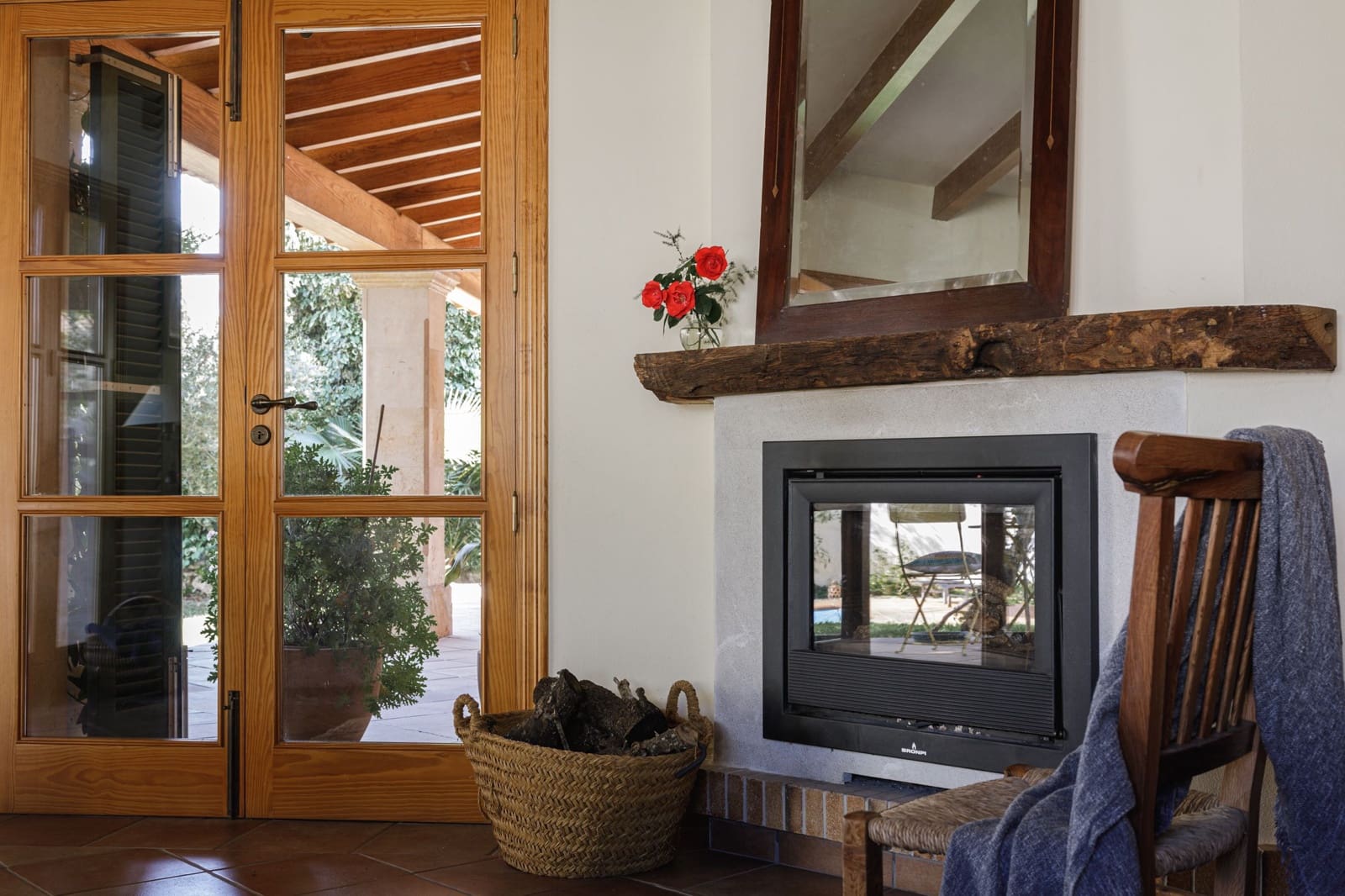 2 soveværelse Byhus til salg i Llubi med swimmingpool - € 980.000 (Ref: 8966785)