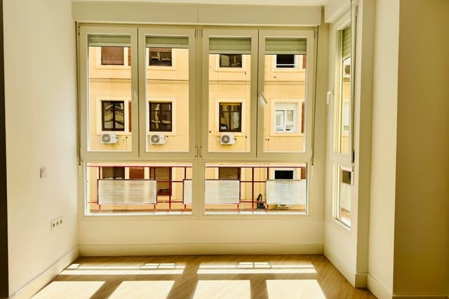 3 sypialnia Apartament na sprzedaż w Ensanche Centro, Miasto Málaga - 575 000 € (Ref: 8966788)