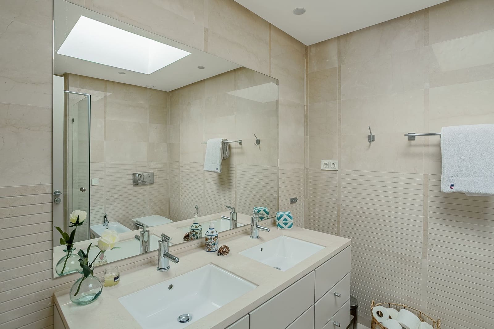 2 sypialnia Penthouse na sprzedaż w Marbella z basenem - 2 095 000 € (Ref: 8967494)