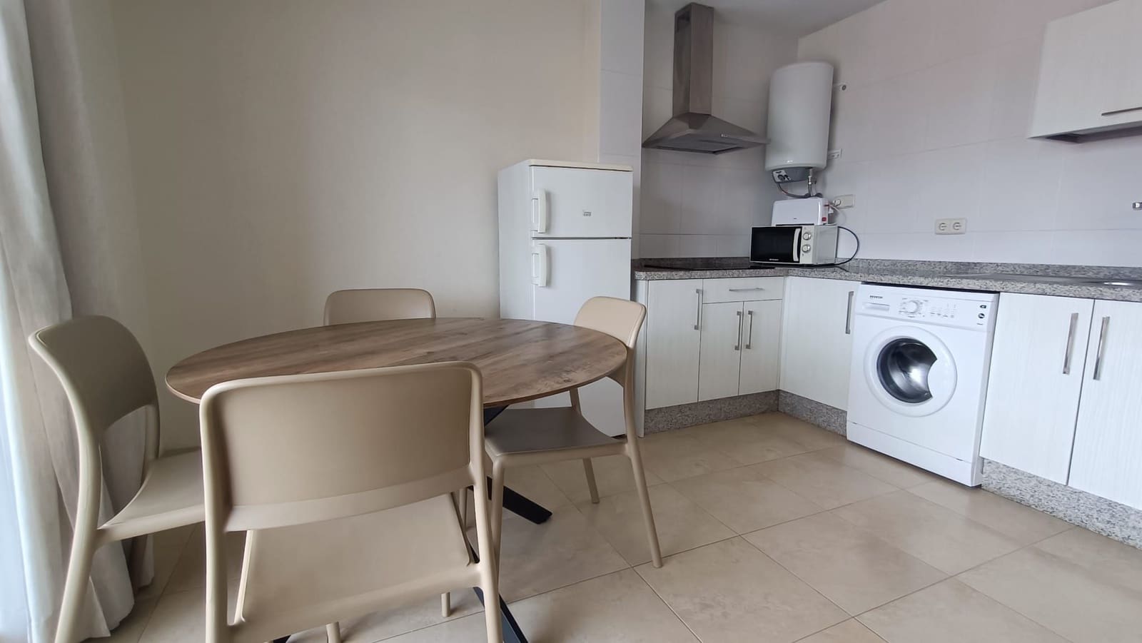 1 soverom Leilighet til salgs i Fuengirola - € 279 000 (Ref: 8967679)