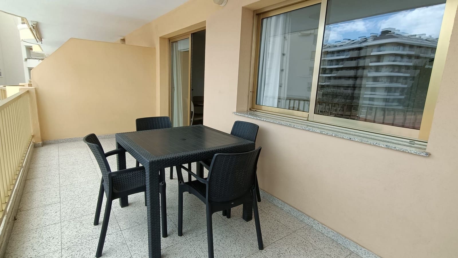 1 soverom Leilighet til salgs i Fuengirola - € 279 000 (Ref: 8967679)