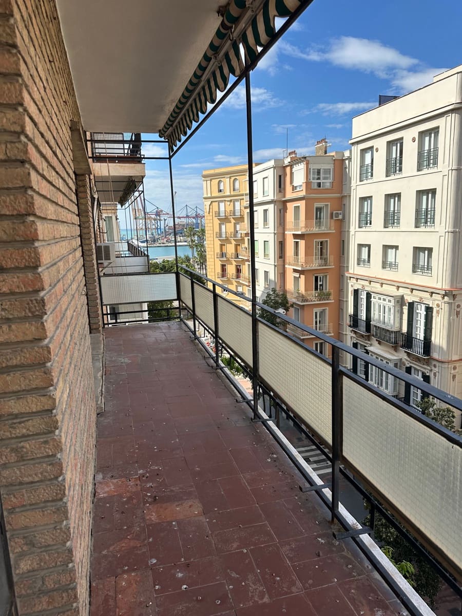 Lejlighed til salg i Malaga by - € 1.800.000 (Ref: 8968826)