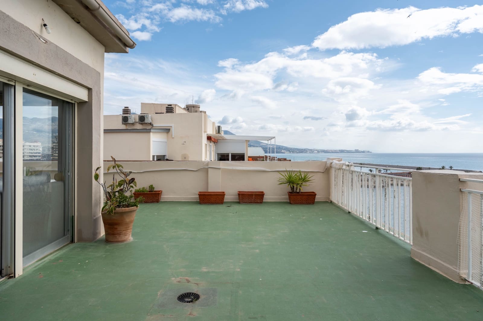 3 slaapkamer Penthouse te koop in Fuengirola - € 899.000 (Ref: 8969433)