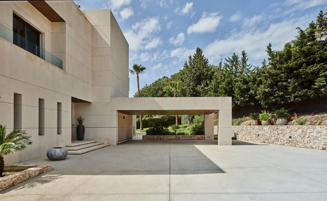 5 slaapkamer Villa te koop in El Olivar met zwembad - € 4.000.000 (Ref: 8973570)